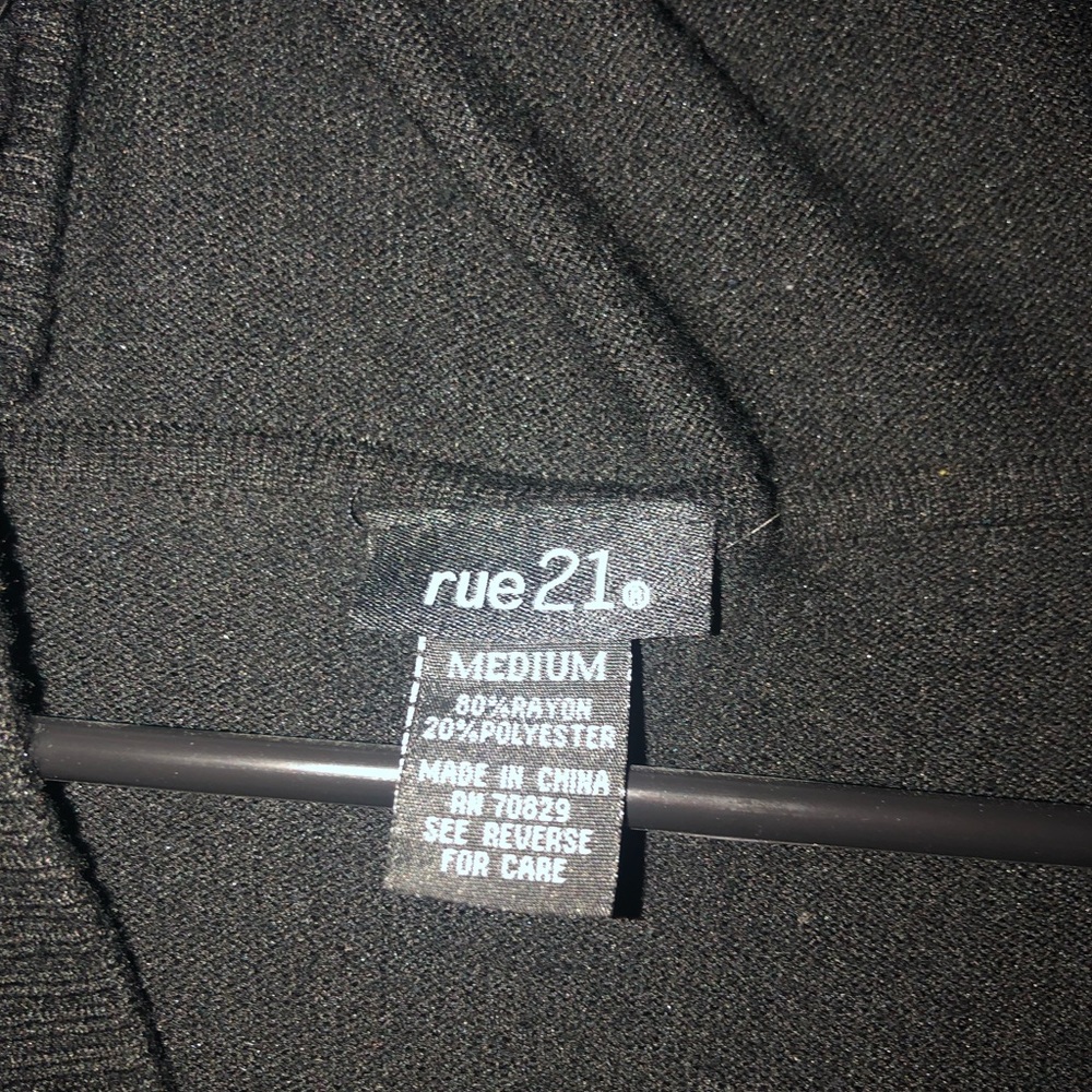 Pull-Over - Picture 2 of 2